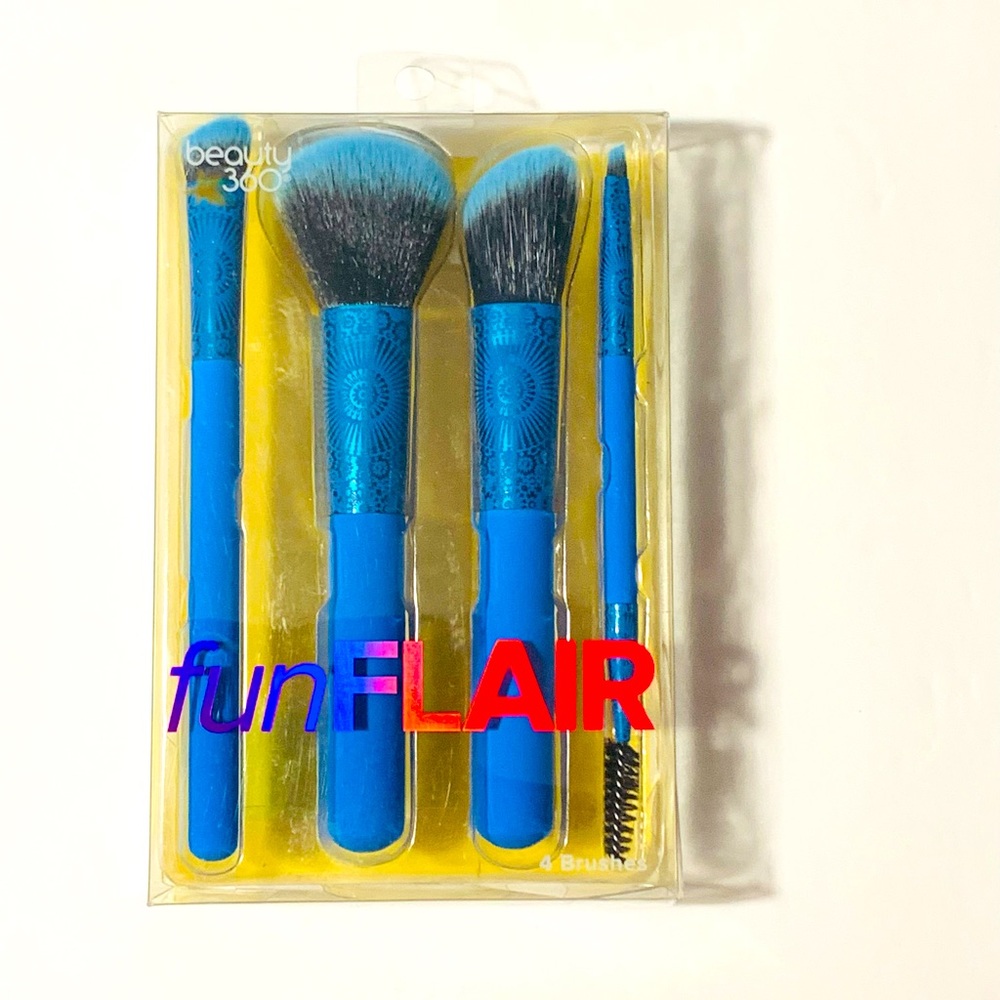Fun Flair Brush Set of 4